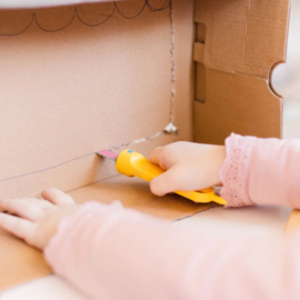 Makedo safe saw veilige kartonzaag