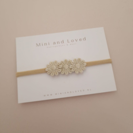 Newborn haarbandje met gouden bloemetjes