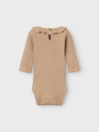Lil' Atelier romper rugby tan | maat 56 - 86
