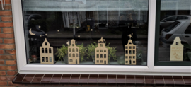 Grachtenpandjes Raam Set (4 huisjes en 11 losse figuren)