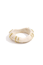 Resin Bangle met studs