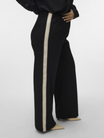 Broek Berlin met witte streep