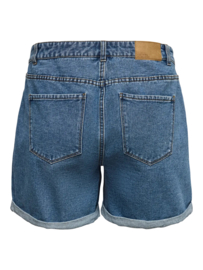Loose Short Zuri
