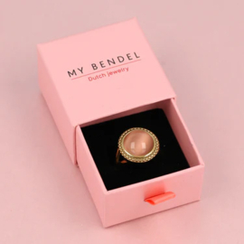 Vintage Ring met Pink Moonstone