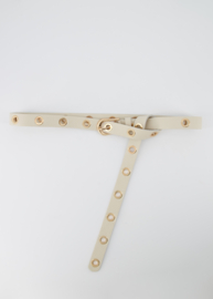 Leren riem met nestelgaten