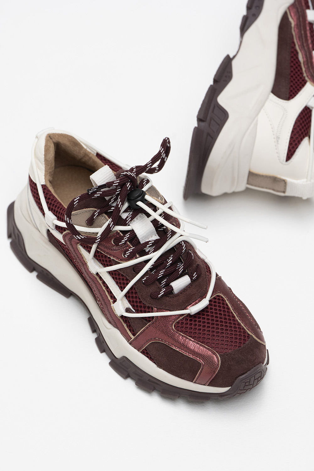 Sneaker Isola DWRS