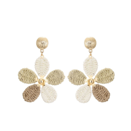 Oorbel Raffia flower