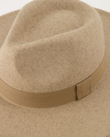 Fedora Katia