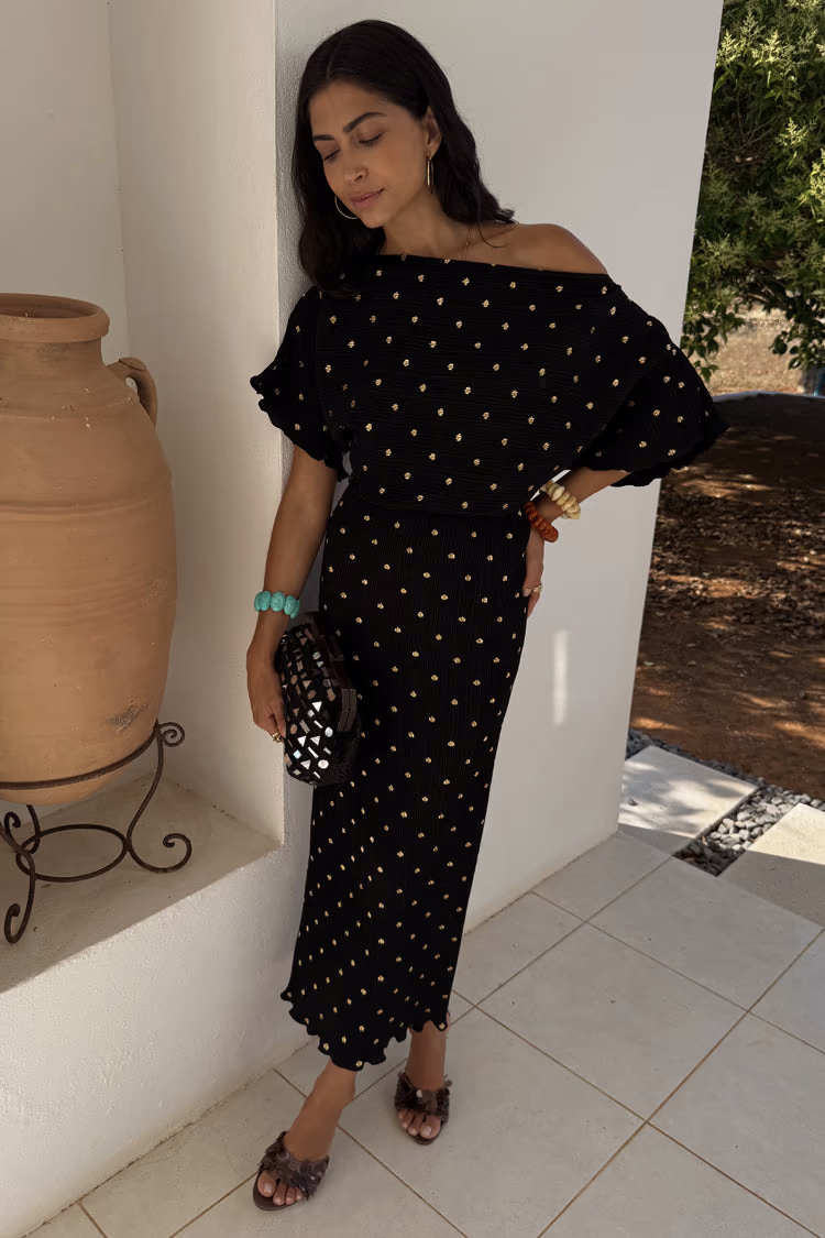 Black Tilly Plisse dress NFD