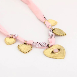 Zomerse ketting met bedels