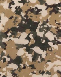 Sjaaltje Astrid in camo print