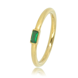 Gouden ring met kleine glassteen in groen