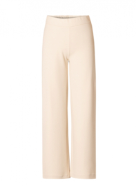 Pantalon Arah in off-white