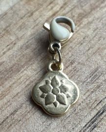Bedel gold flower