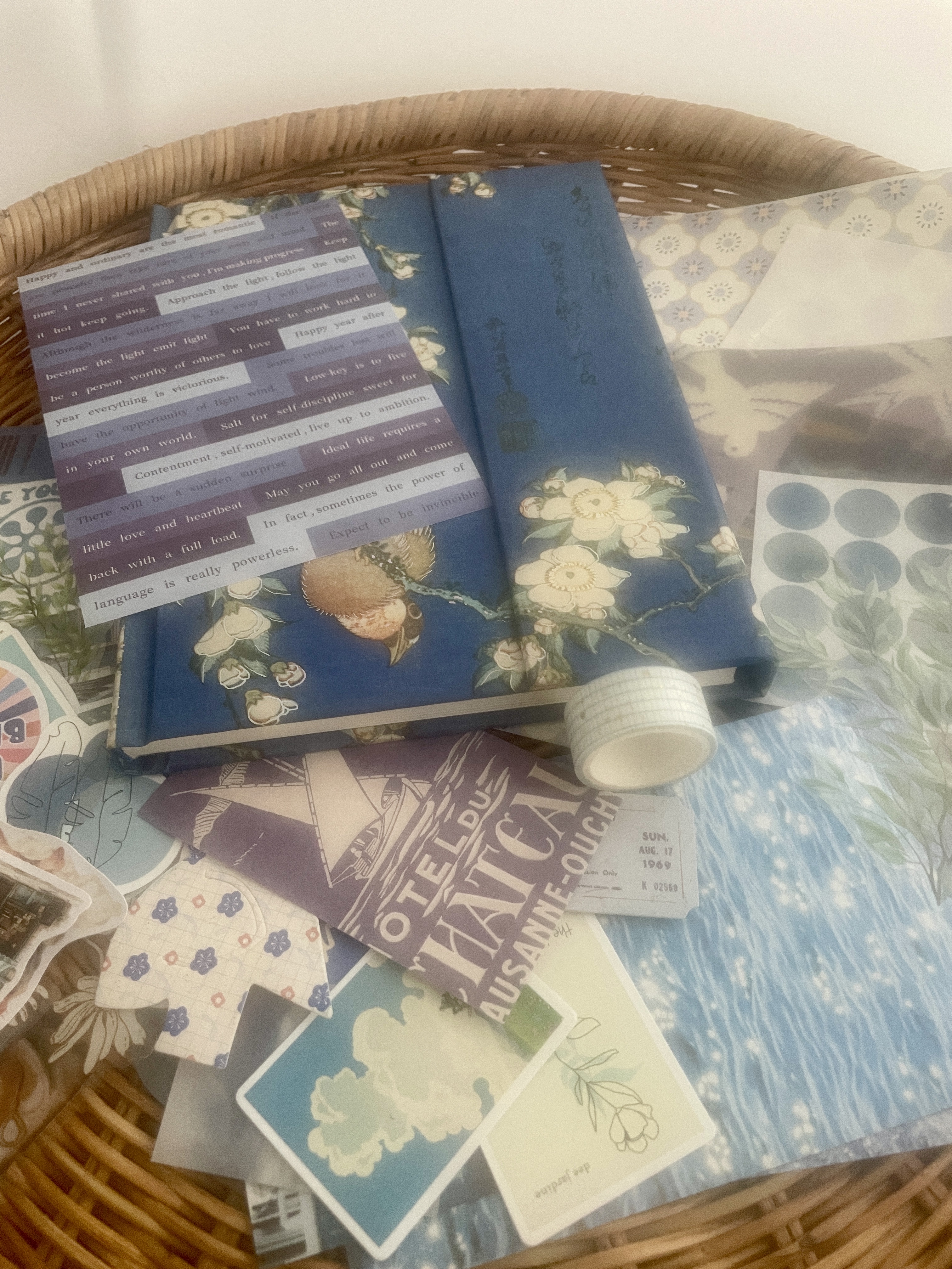 Bullfinch and Cherry Tree Journal incl. accessoires
