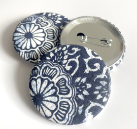 Button batic blauw