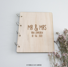 Huwelijksboek Mr & Mrs