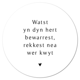 Muurcirkel Watsto yn dyn hert bewarrest – 30 cm
