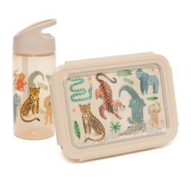 Drinking bottle upside down animals
