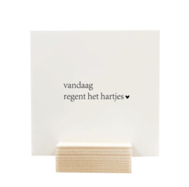 Quote blockie | Vandaag regent het hartjes
