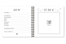 Fries Kraambezoekboek – Zwart/wit