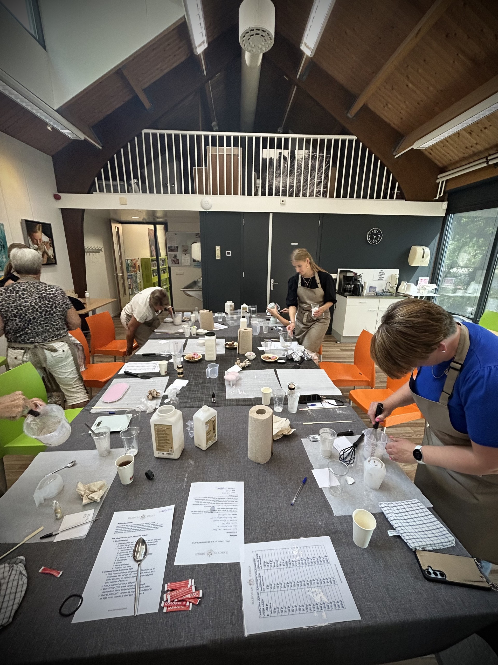 Workshop Jesmonite  vrijdag 5 december 2025 - Bleiswijk ZH -