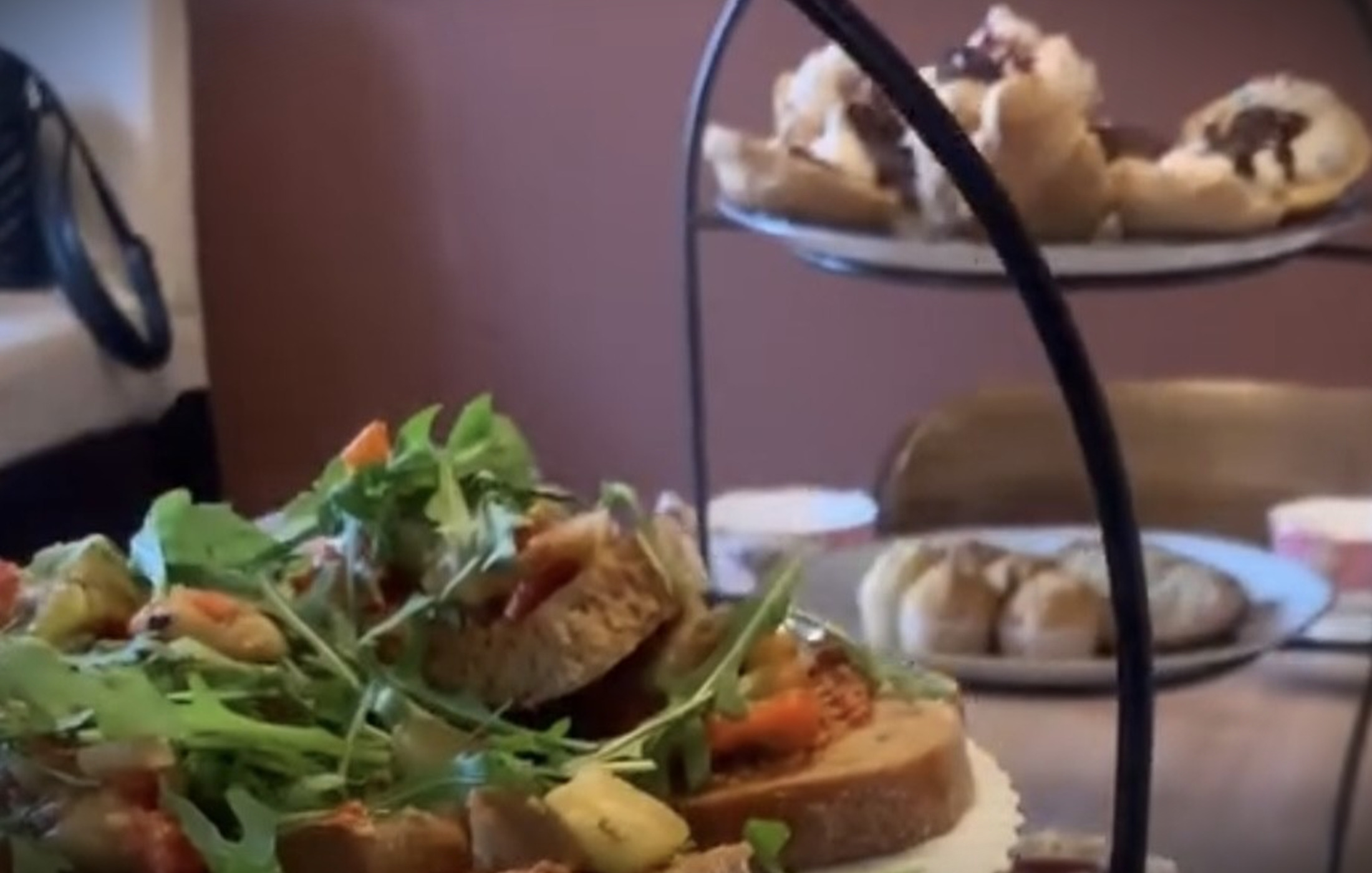 voorbeeld High tea tijdens workshop Tearellen locatie VinoTe 