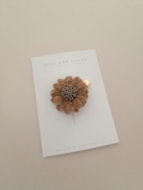 Brown Woolly Flower line klein (1 stuk)
