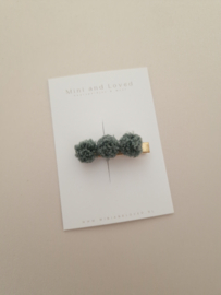 Pompom Green line middel (1 stuk)