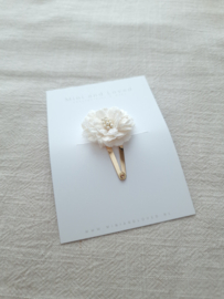 Lace Flower Off-white clip middel (1 stuk)
