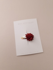 Red flower clip
