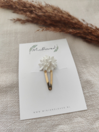 White flower clip middel (1 stuk)