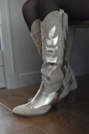 Cowboylaars kiezelkleur | Gouden details