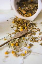 🌿 Het kruidenritueel – een moment voor jezelf