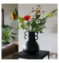 Vase the world Tarapoto black