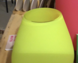 Vase the world vaas in neonkleur 20 cm hoog