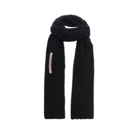 knitfactory sjaal carry zwart