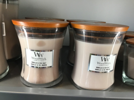 WoodWick candle Medium