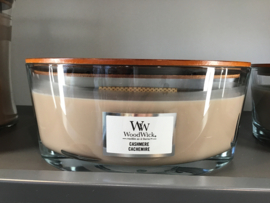 WoodWick candle Ellipse
