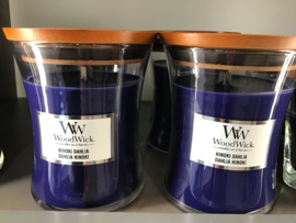 WoodWick candle Medium