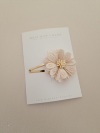Beige Big Blossom clip groot (3 stuks)