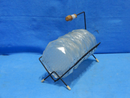 art nr: 761 vintage rek met glazen onderzetters