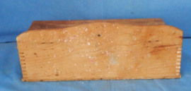 art nr: 778 vintage houten poetsdoos met klep