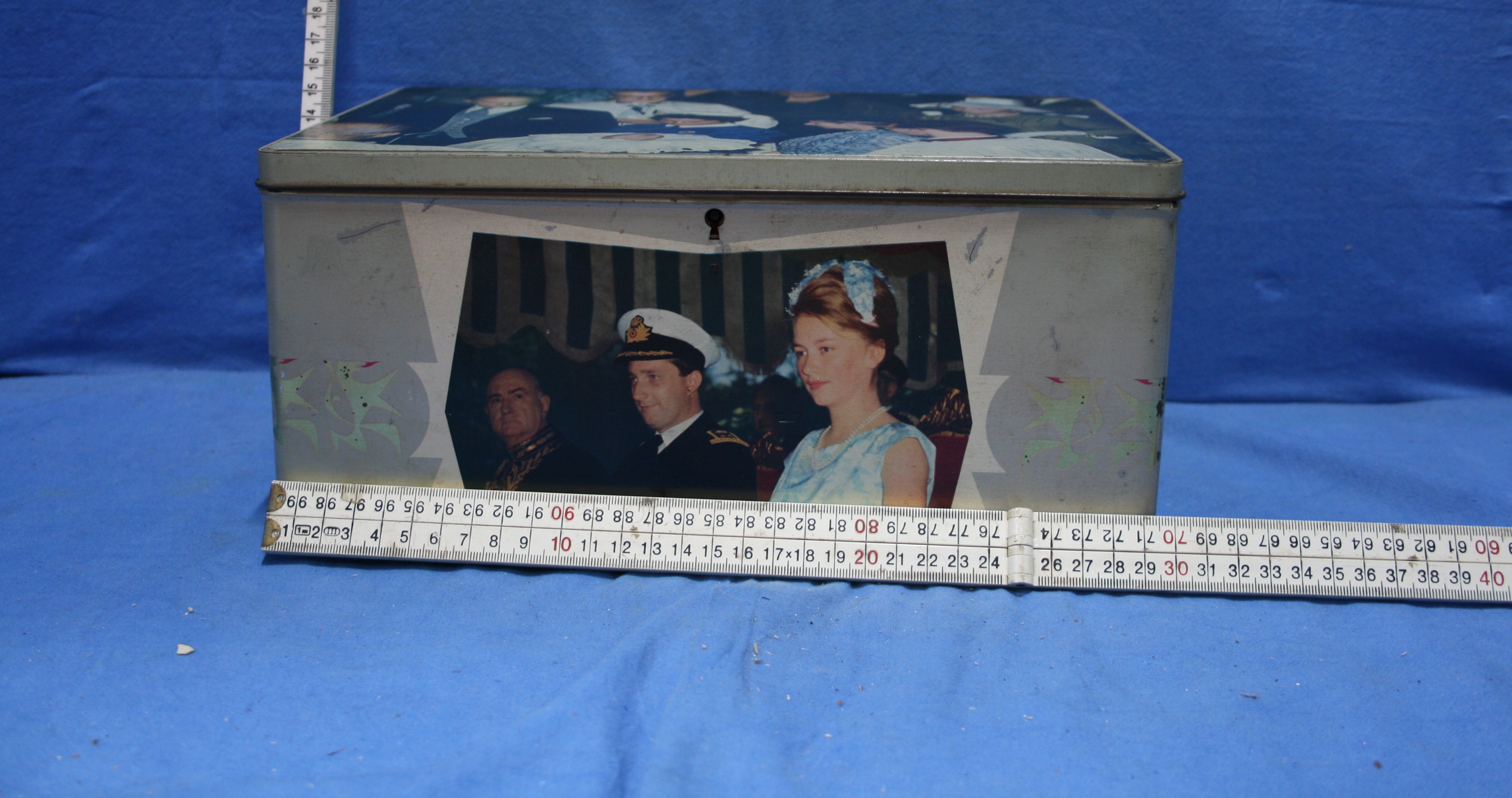 art nr: 715 vintage royalty koekjes trommel