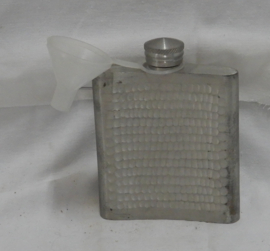 art nr: 984 vintage aluminium drankflacon