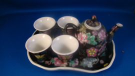 art nr: 122 Chinees Jingdezhenstan Fam Moire thee servies