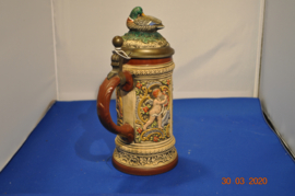 art nr: 110 vintage eendenjacht bierpul