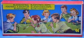 art nr: 211 vintage voetbal blaasspel