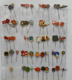 art nr: 564 antieke speldjes diverse verschillende