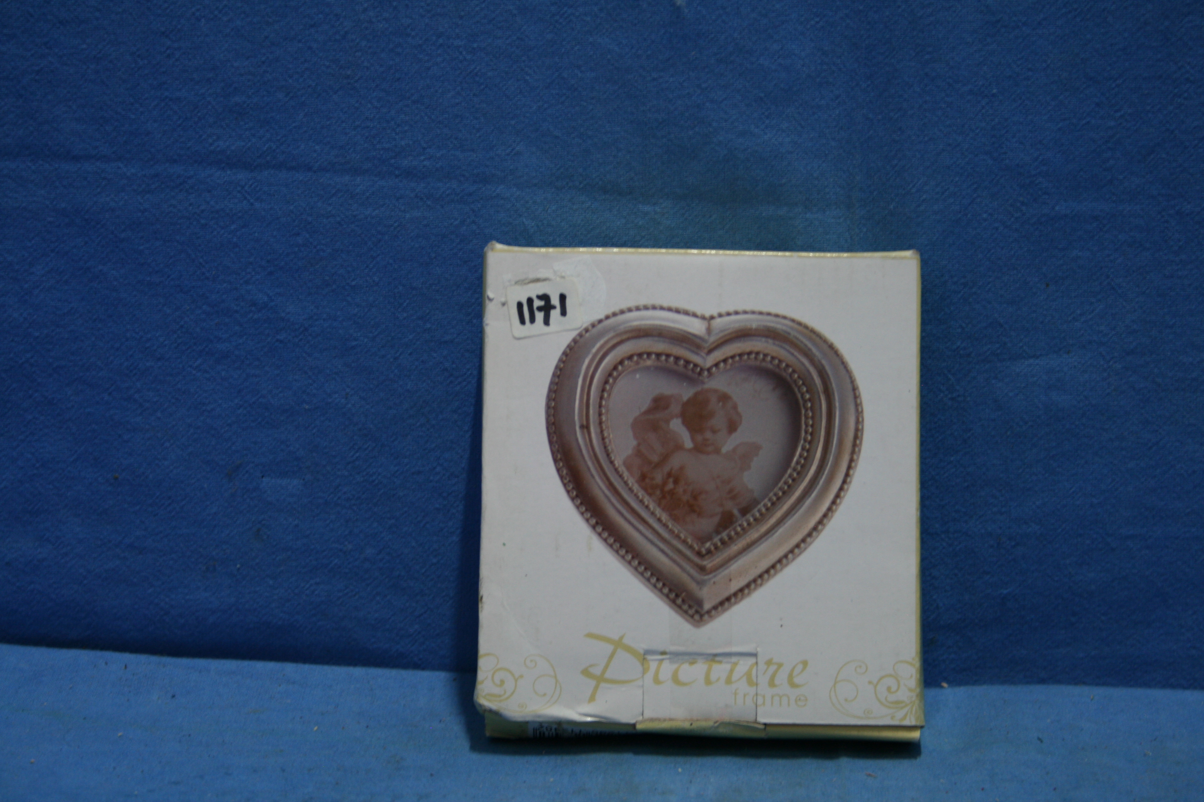 art nr: 1171 vintage verzilverde hartjes fotolijstje